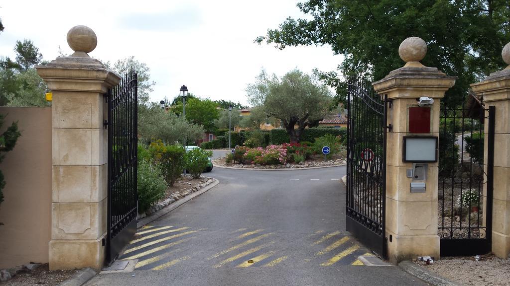 PROVENÇAL HOUSE IN FAYENCE with POOL&INDOOR SPA Fayence Exterior foto