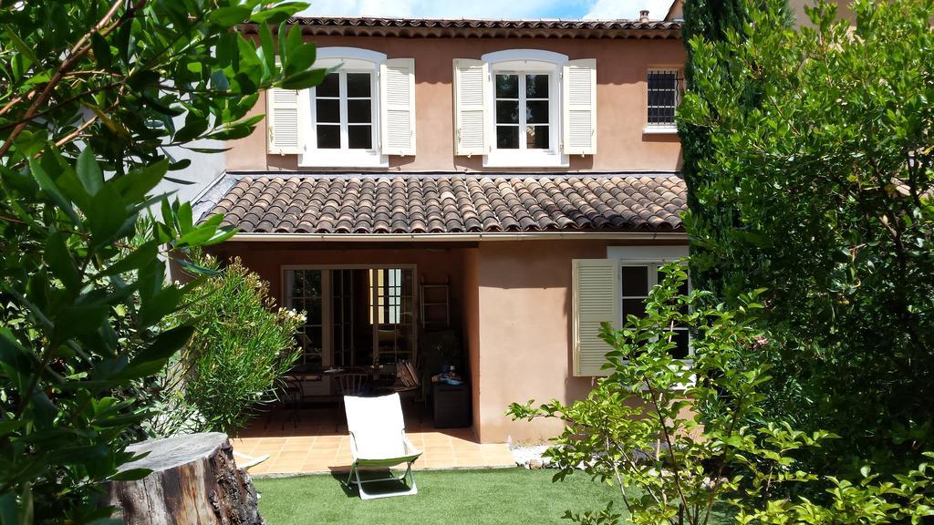 PROVENÇAL HOUSE IN FAYENCE with POOL&INDOOR SPA Fayence Exterior foto